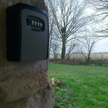 Ecrin De Nature Et Source D'arts Lejlighed *