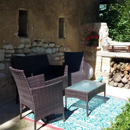 Ecrin De Nature Et Source D'arts *