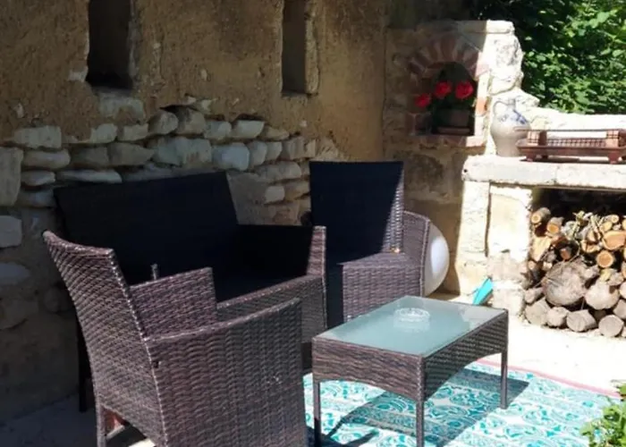 Ecrin De Nature Et Source D'arts *