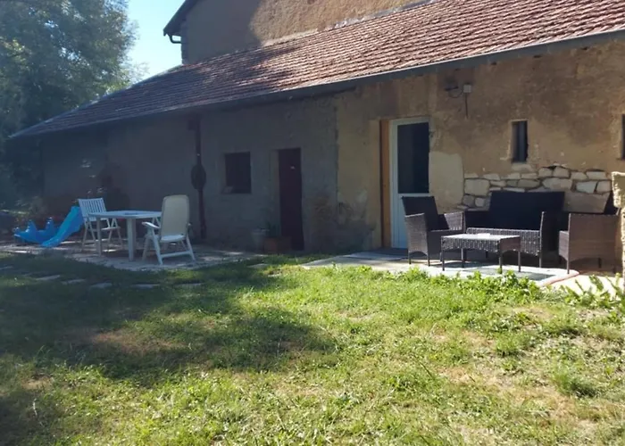 Ecrin De Nature Et Source D'arts Daire *