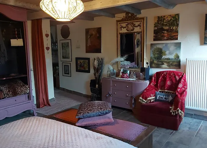 Ecrin De Nature Et Source D'arts Saulx-les-Champlon